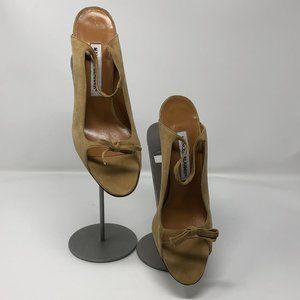 Manolo Blahnik Tan Strap Bow Heels Size 37.5 7.5